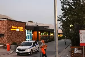 Община Варна се противопостави на ВАС за колите в Морската градина