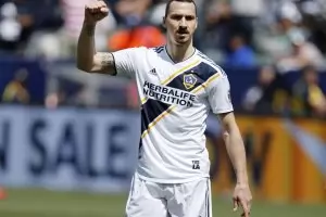 Ибрахимович намекна за трансфер в Испания