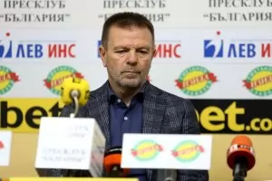 Стойчо Младенов ще дари 24 000 лв. на школата на "ЦСКА-София"