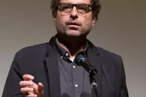 Теодор Ушев с две премиери и две награди в София