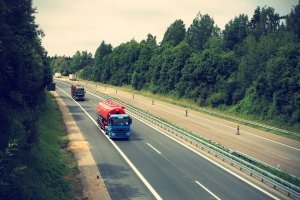 Чехия въвежда нова електронна тол система за превозни средства над
