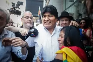 Аржентина даде политическо убежище на Ево Моралес