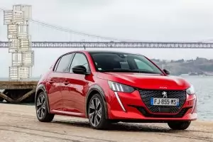 Peugeot 208 - легендата продължава (с българско участие)