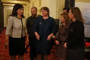 Сачева ще убеждава и синода, че няма да отнема деца