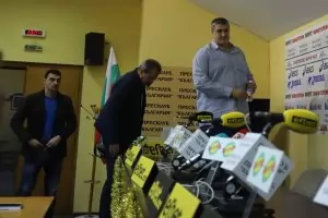 Волейболната опозиция съзря манипулация на Данчо Лазаров