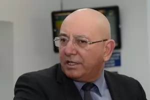 България връща контейнери с отпадъци в Италия