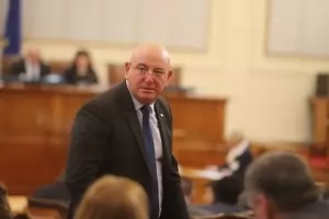 Новият екоминистър затвори инсталация в ТЕЦ "Бобов дол"