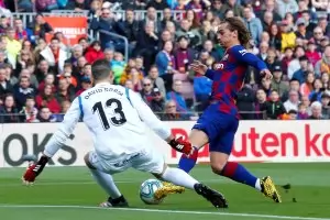 "Барселона" отново се мъчи при Сетиен, но победи