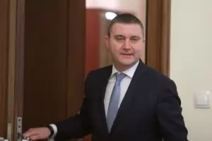 Прокуратурата крие проверката на апартамента на Горанов