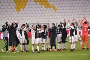 Играчите на "Юве" се отказаха от заплатите си за 4 месеца