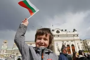 "Галъп": 2/3 от българите искат 3 март за национален празник