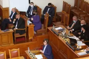 ГЕРБ се опря на БСП в защитата на статуквото