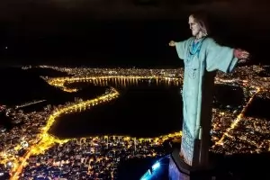Христос от Рио де Жанейро благодари на лекарите