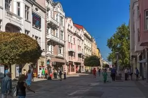 Съставени са 11 COVID-акта при проверка на 95 заведения в Пловдив