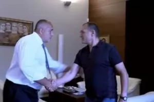 Прокуратурата защити Борисов от атаката на Васил Божков