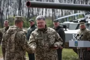 Украински депутат пусна записи на разговори между Порошенко и Байдън