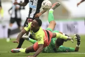 Лондон срещу Манчестър на 1/2-финалите за ФА Къп