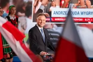 Полският президент отива на балотаж