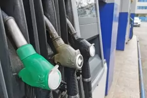 Отстъпката от 25 ст. успокои цените на бензина и дизела 