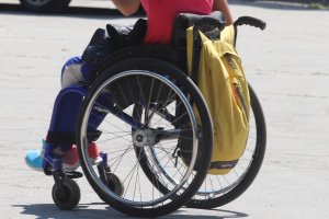Редица граждански организации на хора с увреждания настояват за допълнителни промени