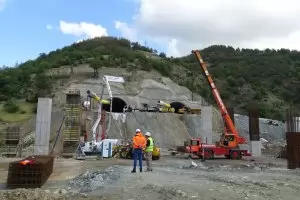 АПИ размрази проекта за тунел под Петрохан