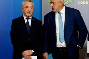 Валери Симеонов: Борисов остава до края на мандата