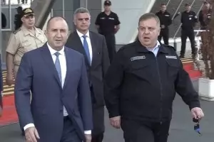 Каракачанов: Възможен е ремонтиран кабинет без Борисов