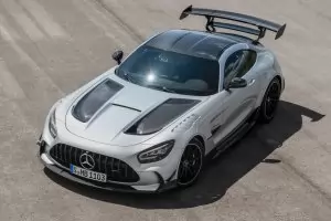 Излезе най-мощният сериен Mercedes