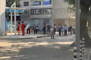 Дълги опашки започнаха да се вият за нови лични документи