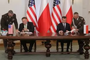 САЩ разполагат допълнително 1000 военни в Полша