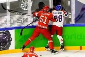 Латвия притиска IIHF да отнеме от Беларус световното по хокей