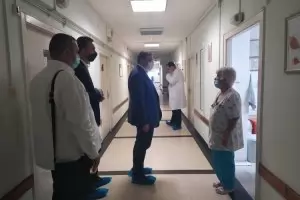 Лекари станаха медицински сестри в Дулово