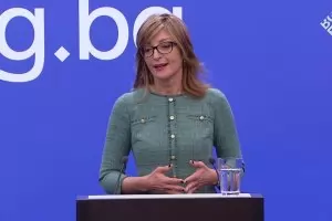 Захариева обсъжда в Берлин наказателен списък на беларуски политици