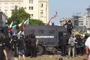 Шефът на СДВР официално се закани с използване на физическа сила