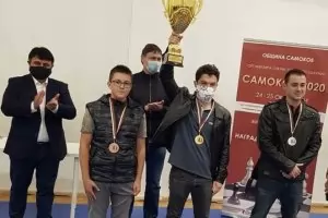 Шампионът на България спечели шахматния турнир "Самоков 2020"