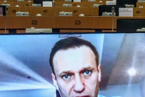 Руският опозиционер Алексей Навални призова днес ЕС да наложи конкретни