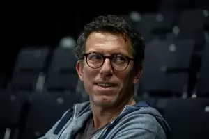 Ако упражняваме редовно натиск, 
тогава и властта ще се превъзпитава