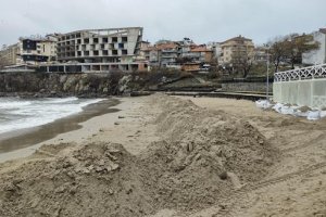 Концесионерът на централния плаж в Созопол Ауто Фактор ЕООД ще бъде санкциониран
