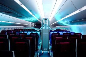 Апарат който изтребва вирусите в самолета с UV лъчи влезе в класацията