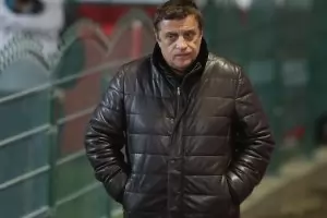 Поне един от изпадащите отбори вече е ясен