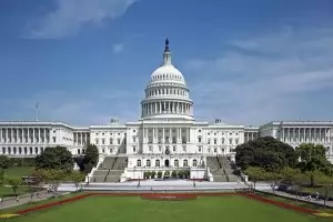 Сенатът на САЩ одобри помощта за Украйна