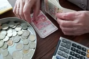 Великденските 70 лв. към пенсиите ще се плащат от 15 април