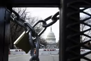 Засилени мерки за сигурност влязоха в сила във Вашингтон