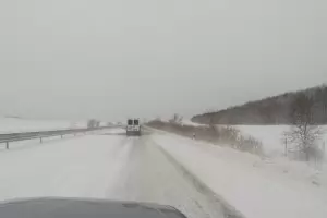 180 спортисти са в снежен капан на Белмекен