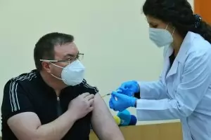 България и ваксинирането – последна в ЕС, но горда