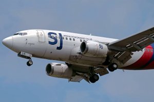 Екипите издирващи изчезналия Боинг 737 500 на индонезийската авиокомпания Шривиджая еър