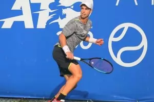 Адриан Андреев стартира с победа на "Ролан Гарос"