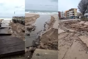 Бурни вълни и дъждът отнесоха
плажовете в Созопол