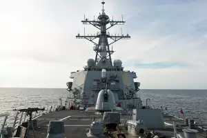 Русия проведе учение за морски бой до корабите на САЩ в Черно море