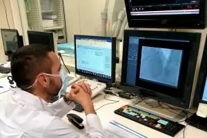 Само осем студенти са избрали да учат безплатно и да останат у нас